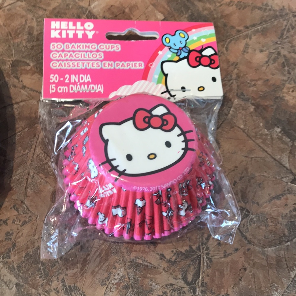 Hello Kitty bundle - Picture 7 of 8